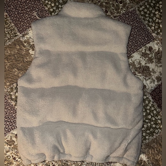 ONLY & SONS VEST - Picture 3 of 3